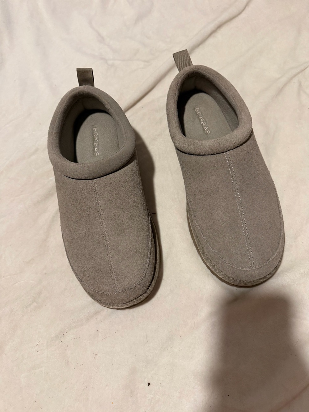 Bombas Saturday suede slip on